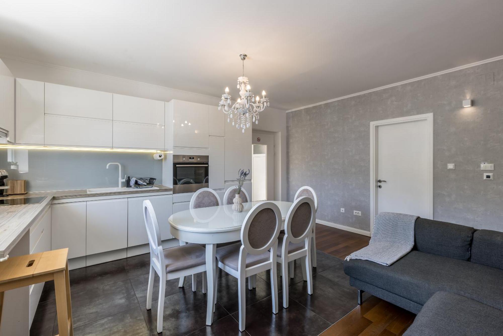 Apartman Park With Terrace *